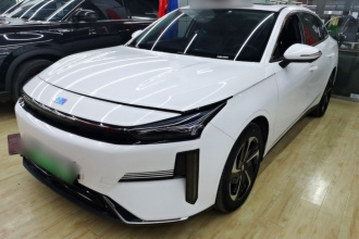 吉利银河 银河L6 2024款 125km PLUS 龙腾版