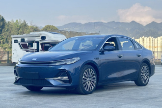 吉利银河 银河A7 2025款 EM-i 150km 星舰版