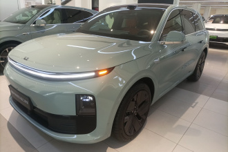 理想汽车 理想L6 2025款 Max 智能焕新版