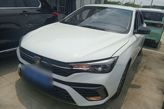 荣威i5 2021款 1.5L CVT铂金版