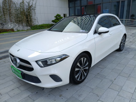 奔驰A级(进口) 2021款 A 200 动感型