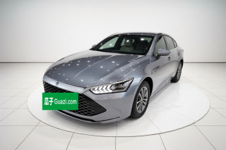 比亚迪 秦PLUS 2024款 荣耀版 DM-i 55KM领先型