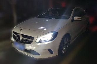 奔驰A级(进口) 2017款 A 200 动感型