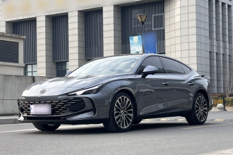 名爵 MG7 2023款 2.0T 自动猎美奢享版