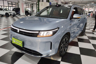 鸿蒙智行 问界M7 2024款 1.5T 智驾四驱Ultra版 5座