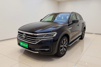 大众 途锐 2021款 3.0TSI 锐享版 经典运动套装