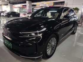 乐道L90 2025款 Max 六座版