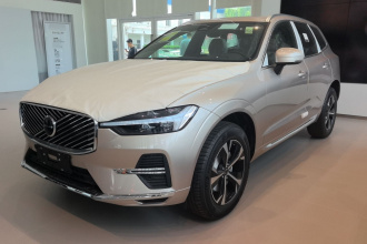 沃尔沃XC60 2026款 B5 四驱智逸豪华版