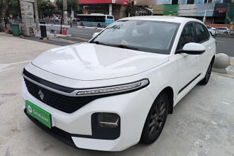 宝骏RC-5 2020款 1.5L CVT智耀精英型