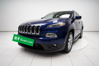 Jeep 自由光 2016款 2.0L 优越版