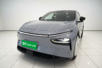 小鹏G7 2025款 702 超长续航 Ultra