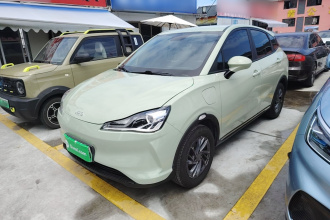 哪吒汽车 哪吒V 2022款 潮 300 Lite 三元锂