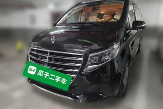 奔驰V级 2024款 V 300 L 长轴距豪华版