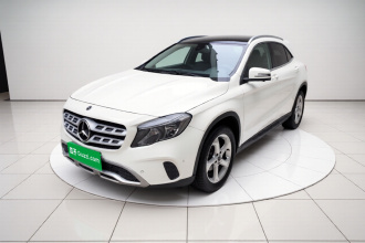 奔驰GLA 2018款 GLA 200 动感型