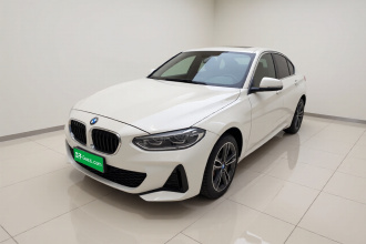 宝马1系 2021款 120i M运动版