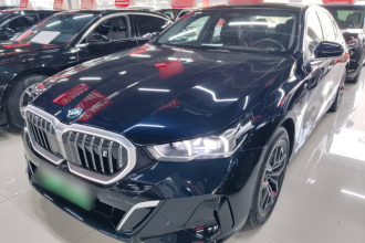 宝马i5 2025款 eDrive 40L M运动套装