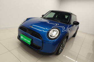 MINI 2025款 1.5T COOPER 经典派