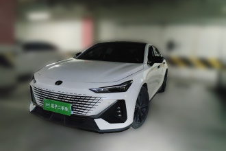 长安UNI-V 2023款 1.5T 尊贵型