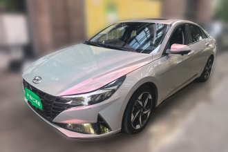 现代 伊兰特 2021款 1.5L CVT LUX尊贵版