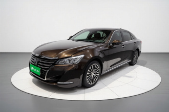 丰田 皇冠 2018款 2.0T 运动版