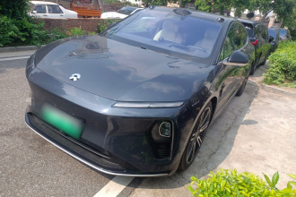 蔚来ET9 2025款 102kWh 签名版