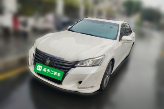 丰田 皇冠 2018款 2.0T 运动版