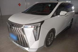 广汽传祺 传祺M8 2023款 宗师系列 400T 至尊版