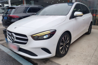 奔驰B级 2022款 改款二 B 200 动感型