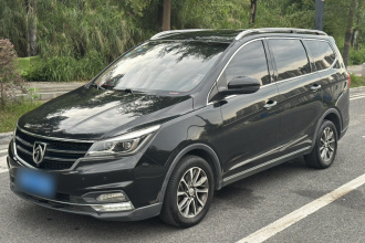 宝骏730 2017款 1.8L iAMT尊享型 7座