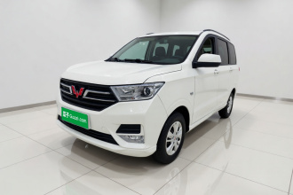 五菱汽车 五菱宏光 2021款 改款 1.5L S舒适型 液压助力LAR