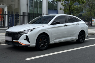 东风风神 奕炫 2023款 马赫版 1.5L 自动追风版