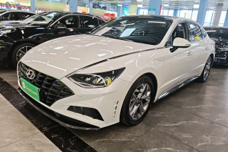 现代 索纳塔 2020款 270TGDi DCT GLS精英版