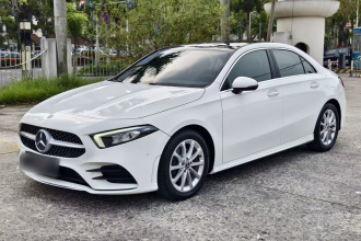 奔驰A级 2019款 A 200 L 运动轿车