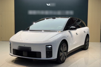 理想汽车 理想i6 2025款 四驱标准版