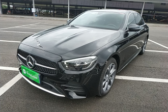 奔驰E级 2022款 E 300 L 运动时尚型