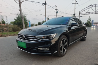 大众 迈腾 2025款 改款 众享款 330TSI DSG豪华型