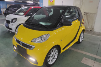 smart fortwo 2012款 1.0 MHD 硬顶激情版