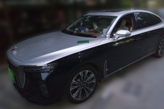 红旗H9 2024款 2.0T 旗享 私享风尚版