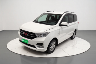 五菱汽车 五菱宏光 2021款 改款 1.5L S舒适型 液压助力LAR