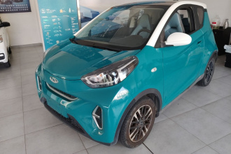 奇瑞QQ 小蚂蚁 2022款 甜粉款 微糖版 磷酸铁锂 30kW 301km