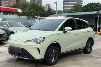 哪吒汽车 哪吒AYA 2023款 318 Lite