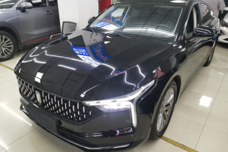 奔腾B70 2025款 龙耀版 1.5T 欢享型