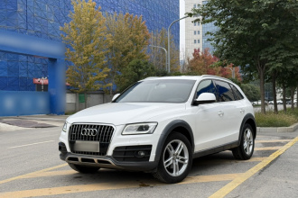 奥迪Q5 2018款 典藏版 40 TFSI 技术型