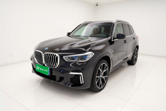 宝马X5 2022款 改款 xDrive 40Li M运动套装