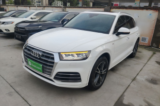 奥迪Q5L 2018款 40 TFSI 荣享时尚型 国V