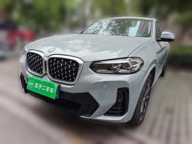 宝马X4 2022款 xDrive 30i M运动套装