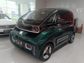 宝骏KiWi EV 2022款 艺术家轻享版 三元锂