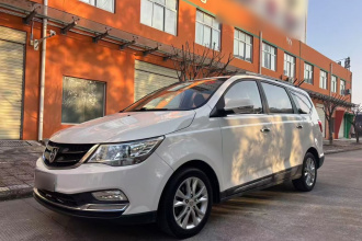 宝骏730 2016款 1.5L 手动舒适型 7座 国V