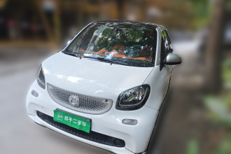 smart fortwo 2015款 1.0L 52千瓦硬顶激情版