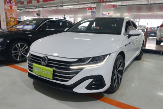 一汽-大众CC 2023款 330TSI 炫目版